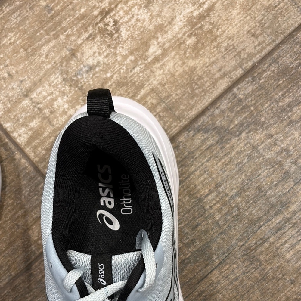 Men's ASICS Ice Blue Running Shoes - Picture 2 of 11